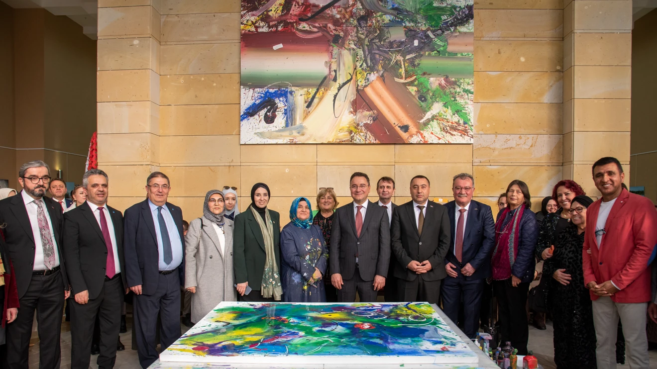 “Saklı Kalan Fırçam” başlıklı resim sergisi Selçuk Üniversitesinde açıldı